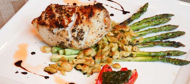 Max Downtown meal