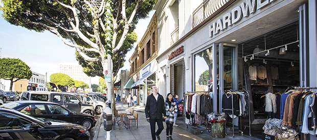 Larchmont Boulevard