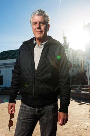 Anthony Bourdain, Siqui Sanchez