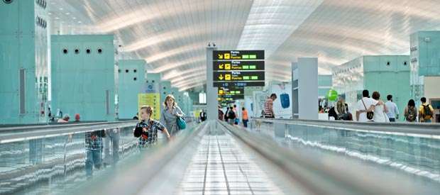 BCN airport, Raul Urbina