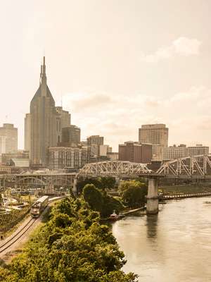 Nashville, Hollis Bennett