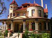 Stroll King William Historic District