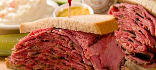 Hobby’s Delicatessen & Restaurant