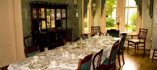 Silas W. Robbins Bed & Breakfast