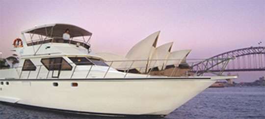 Cruise Sydney Harbour