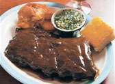 Memphis Mae’s BBQ Bistro