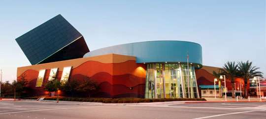 Discovery Science Center