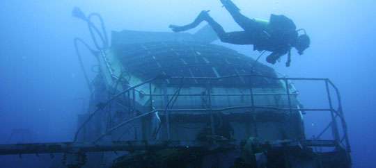 Dive the USS Oriskany