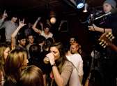 Wayne’s Bar