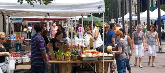 Downtown Syracuse Farmers Market 