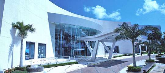 Luxury Avenue Cancun