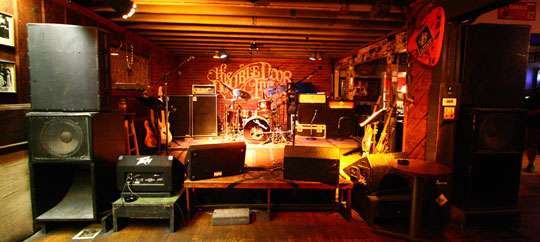 Double Door Inn
